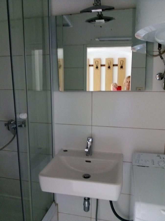 Raisa Apartments Fuenkhgasse Pressbaum エクステリア 写真