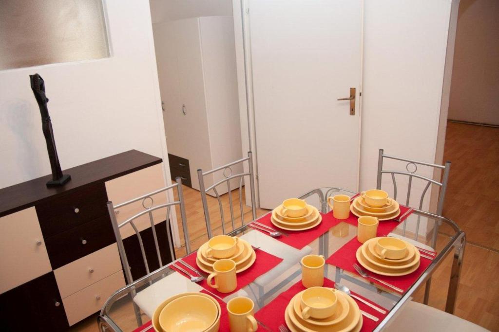 Raisa Apartments Fuenkhgasse Pressbaum 部屋 写真
