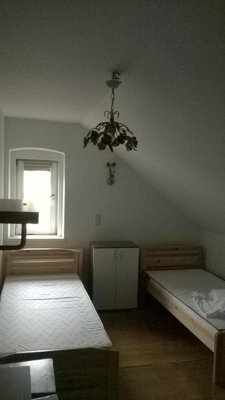 Raisa Apartments Fuenkhgasse Pressbaum エクステリア 写真