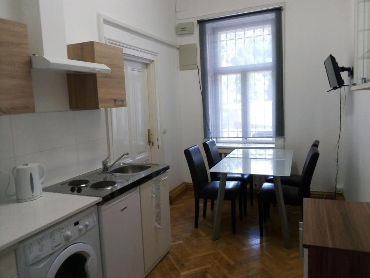 Raisa Apartments Fuenkhgasse Pressbaum エクステリア 写真